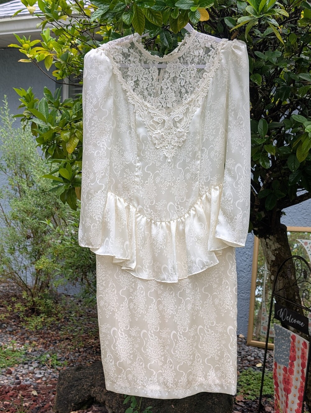 vintage 1980s  cream (ivory) -colored wedding dress by Scott McClintock